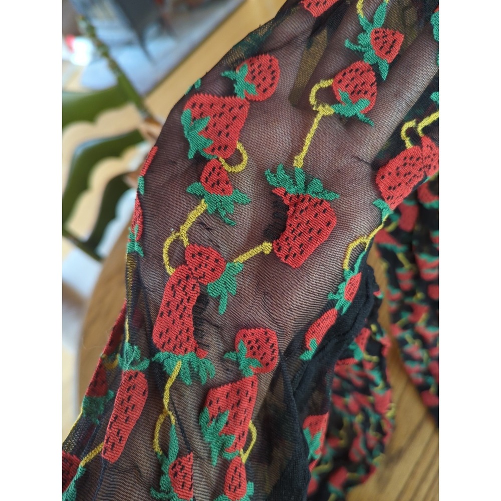 Authentic GUCCI Black Strawberry HORSEBIT FRAISE Tights Stockings S Please Read! - Picture 13 of 16
